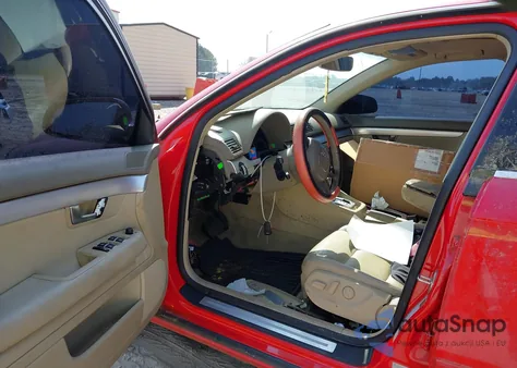 2008 Audi A4 2.0T from USA, damaged, VIN WAUAF78EX8A054081